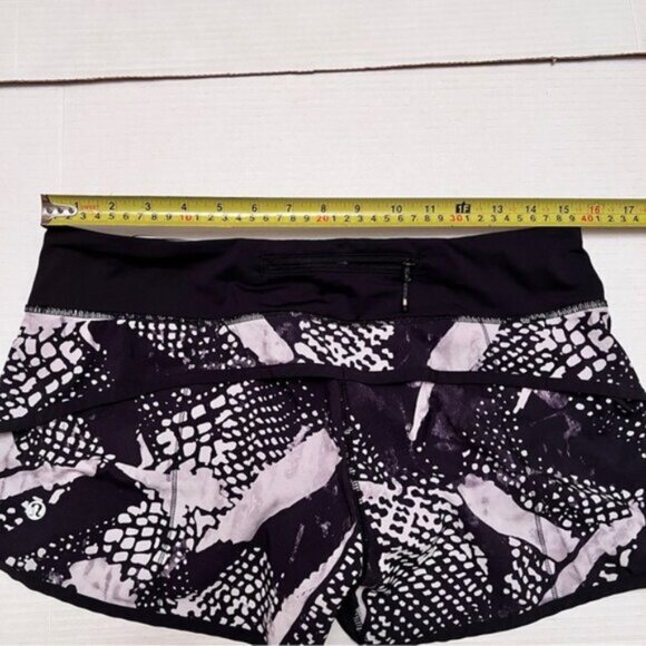 Lululemon *  Speed Shor EUC  Static Mist White Black / Black - Picture 7 of 8